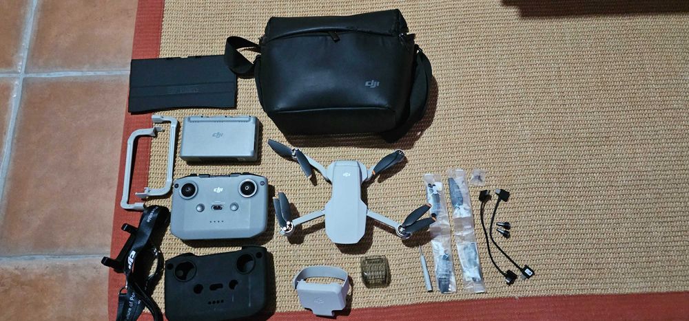 Drone Dji mini 2 more combo