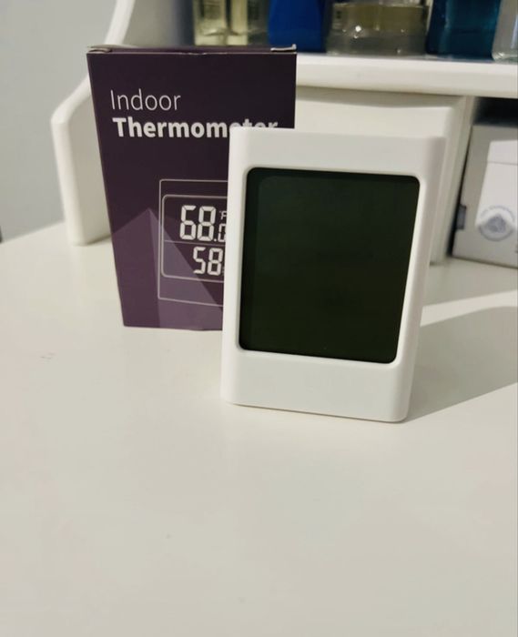 Termometr wewnętrzny na magnez