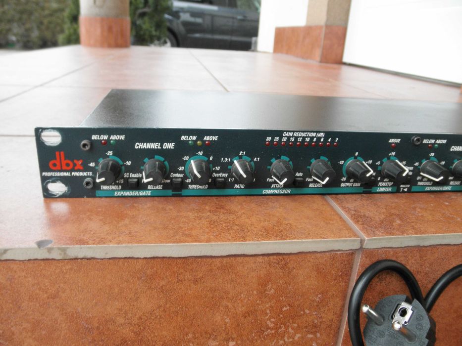DBX 166 XL. Compressor wokalny, Limiter, Bramka szumów.