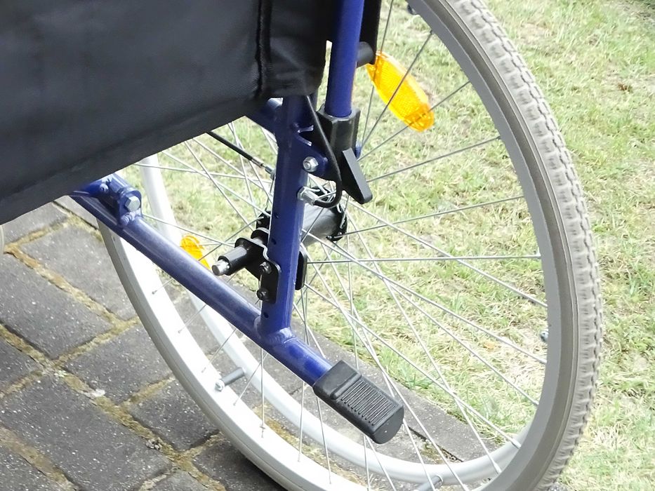 Wózek inwalidzki aluminiowy REHASHOP Bison 2