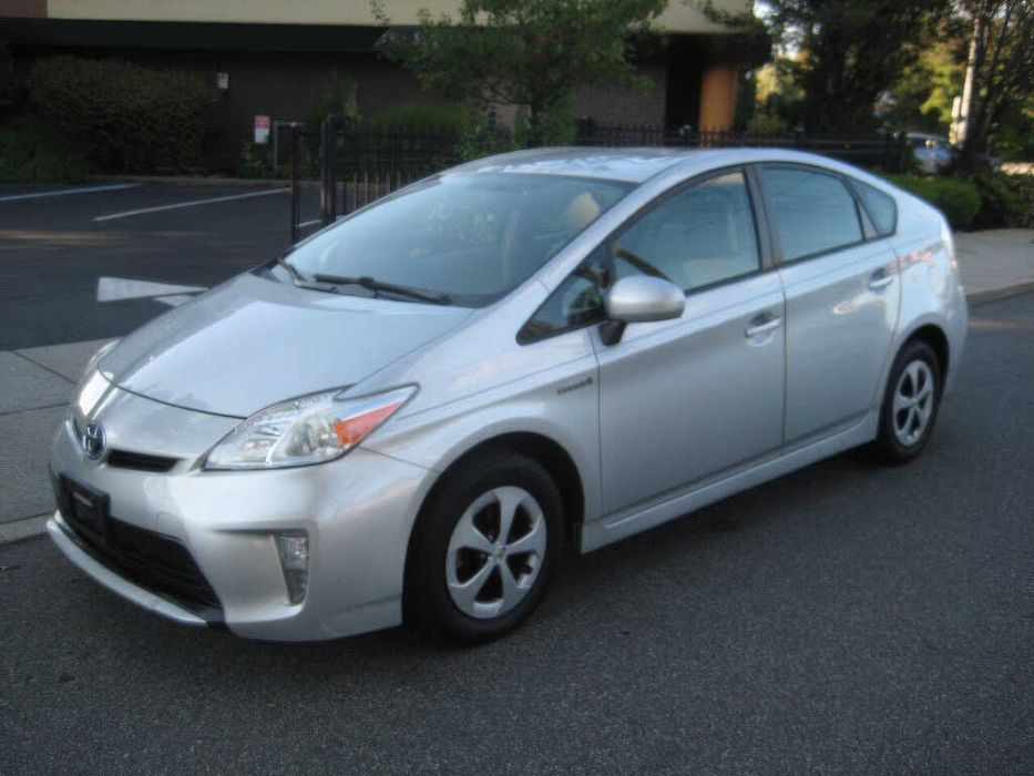 Toyota Prius      2013