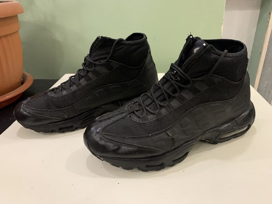 Продам зимние кроссовки Nike с термоноском