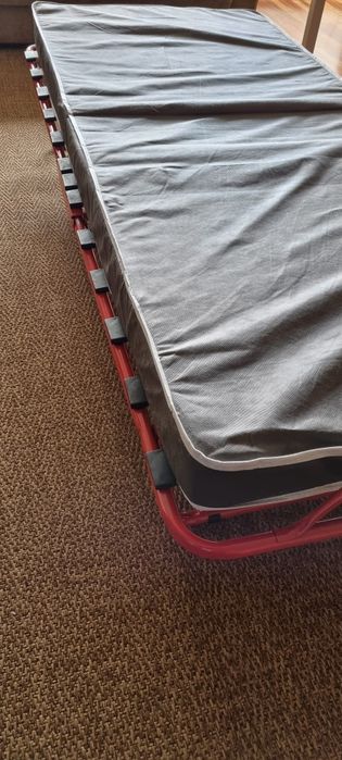 Cama solteiro dobrável