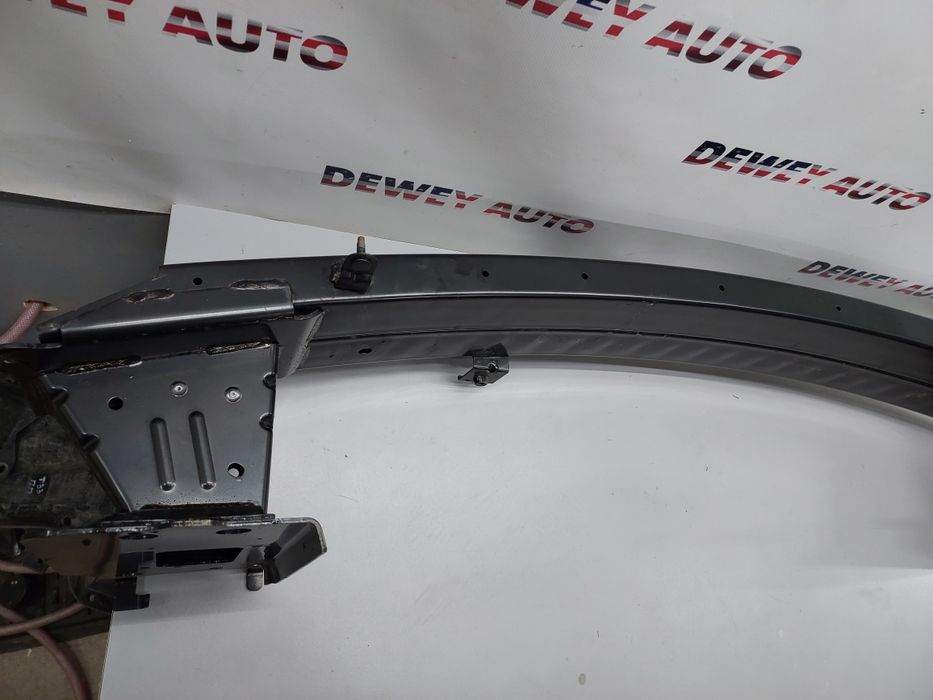 Підсилювач бампера Ніссан Рог Т33 2020 Розборка Nissan Rogue T33 2020