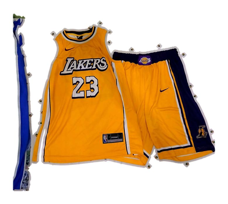 Komplet do koszykówki NBA Los Angeles Lakers LeBron James 23 Nike Żółty Zestaw Koszulka + Spodenki Strój Koszykarski Męski Rozmiar M/L Fioletowe