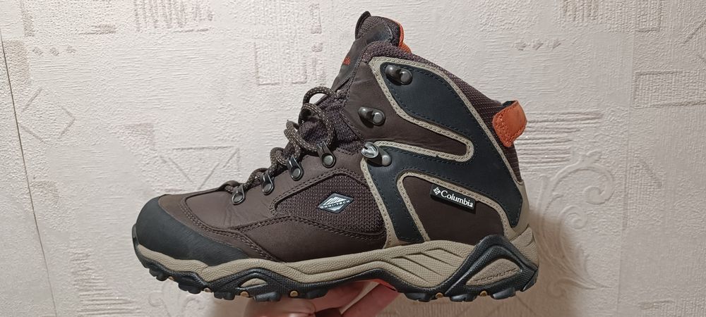 Columbia  Omni - tech черевики зимові з системою Omni - grip