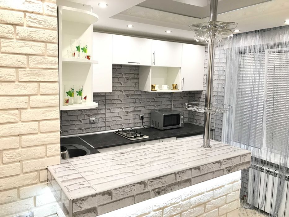 Квартира студия Париж посуточно и почасово, Троещина Фестивальный