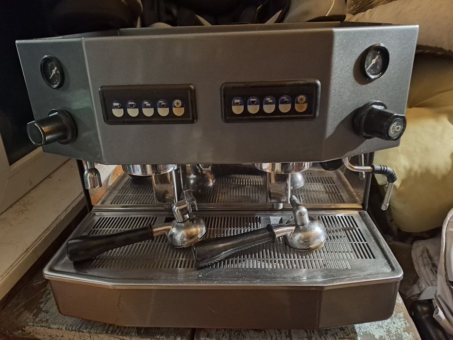 Продам професійну кавову машину SAB JOLLY COMPATTA