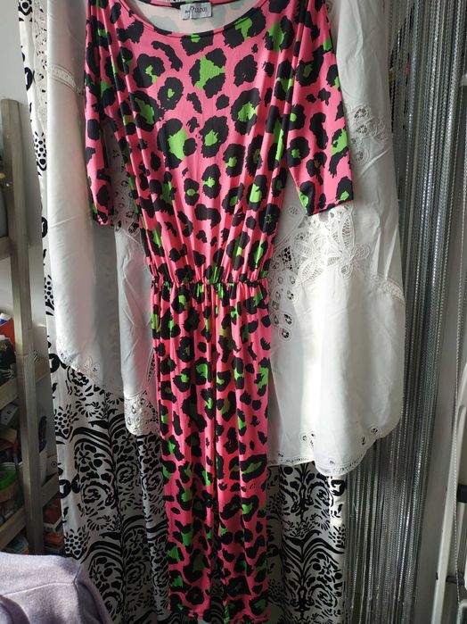 kombinezon kolorowa panterka różowy uni