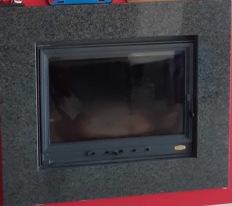 Lareira de encastrar na parede