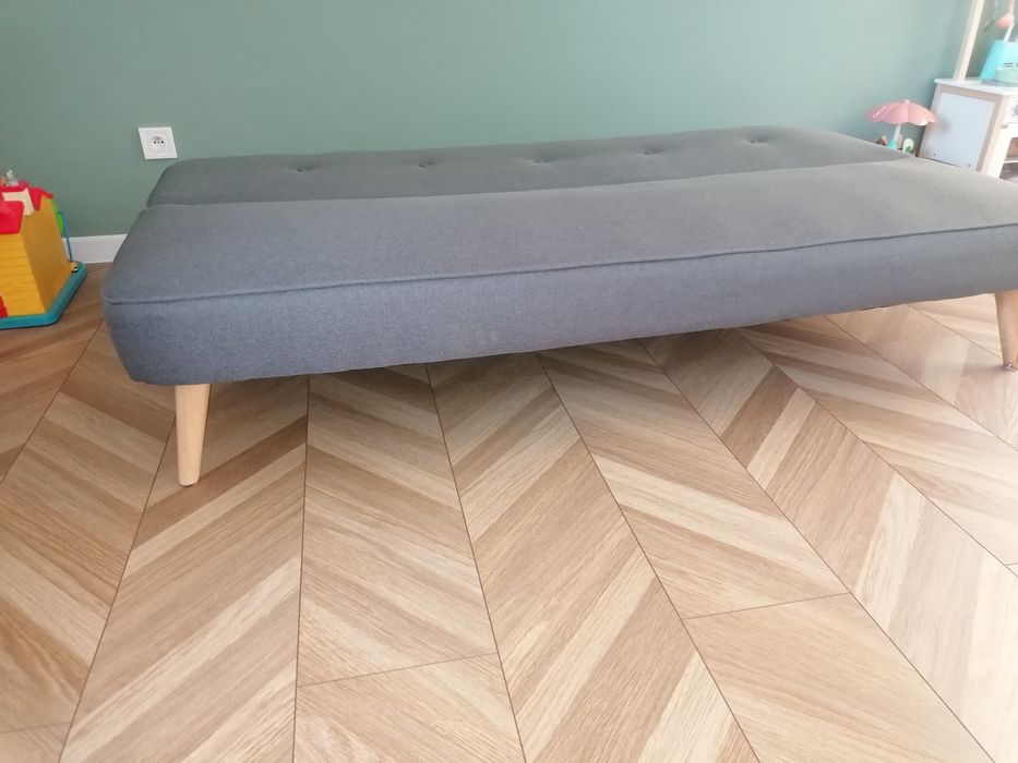 Łóżko 130/180 +pufy