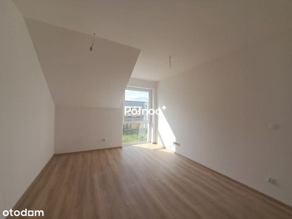 Nowy dom na osiedlu Jarzębinowa