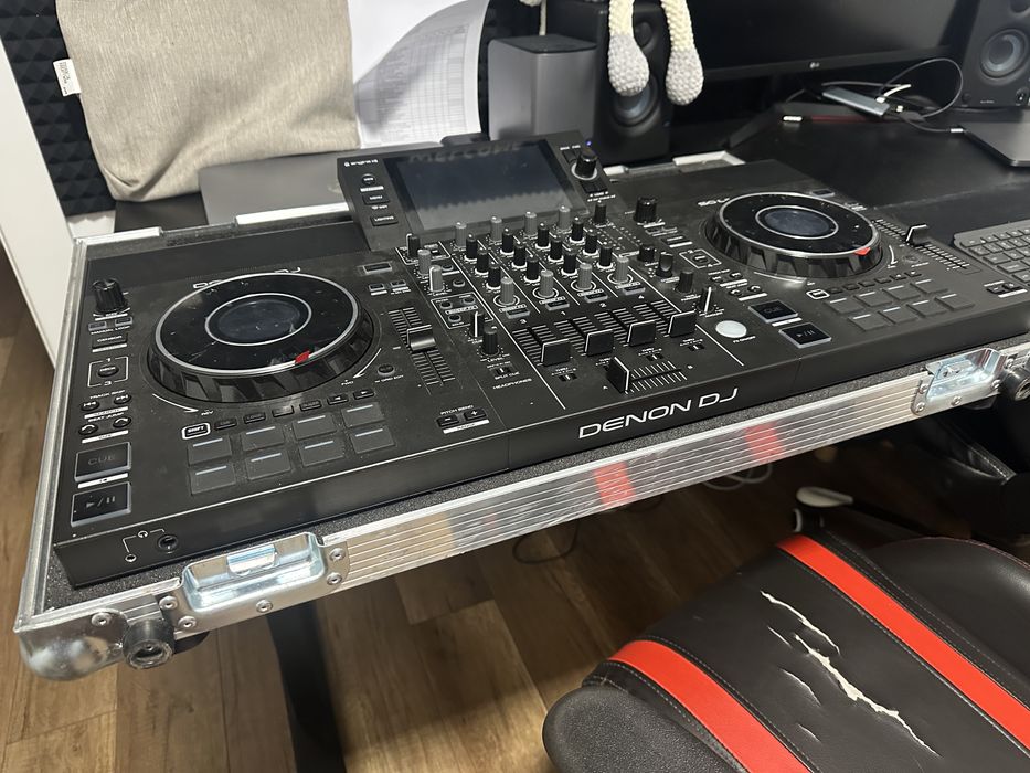 Denon SC LIVE 4 + CASE