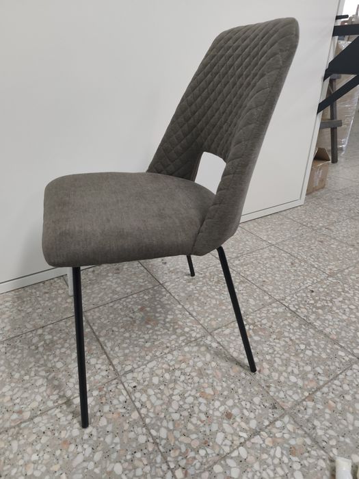 Cadeira com estofo