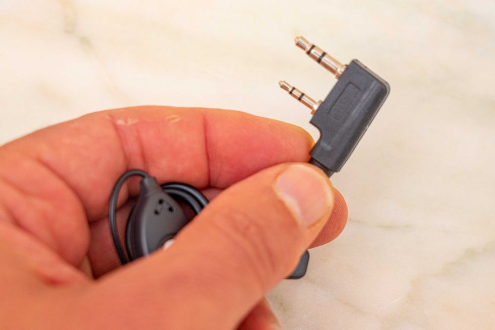 Cabo de programação de radios Baofeng, novo sem uso.