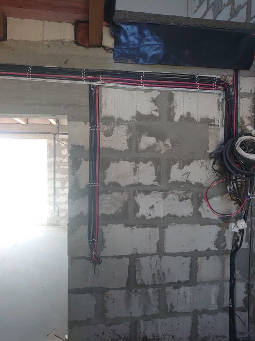 Електрик по області