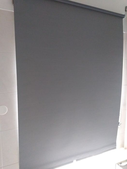 Estore cinzento opaco 1,20cm do IKEA como novo, ainda na caixa