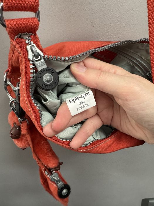 Torebka bagietka na ramię do ręki Kipling jak nowa