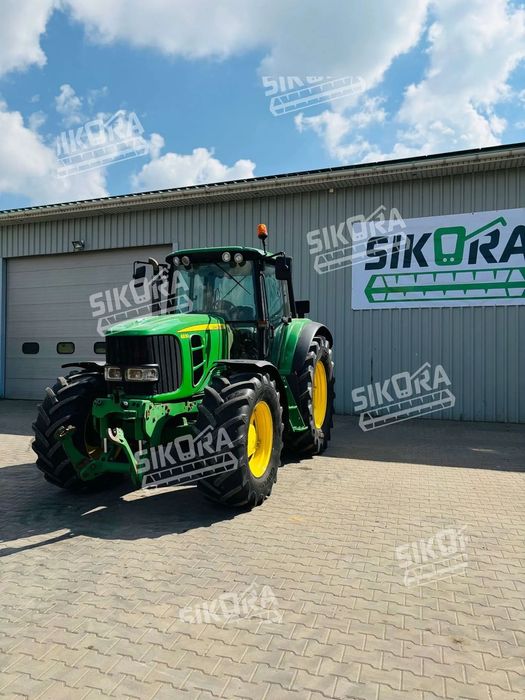 John Deere 6830