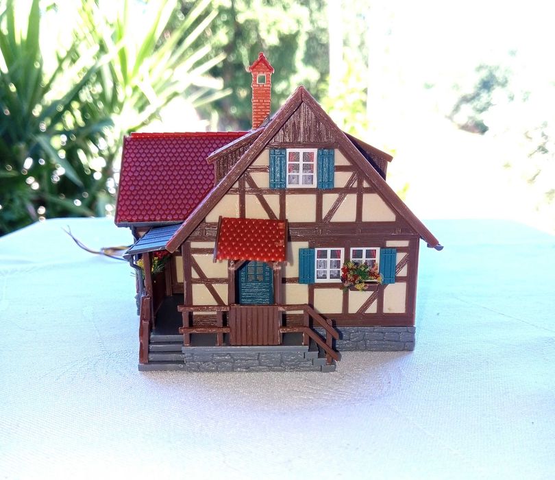 FALLER 232340, Casa rural com ILUMINAÇÃO (Reservado RL)