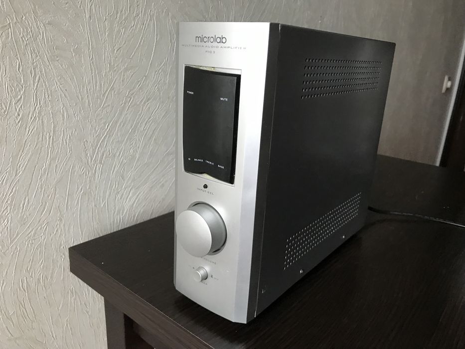 Підсилювач Microlab Pro3