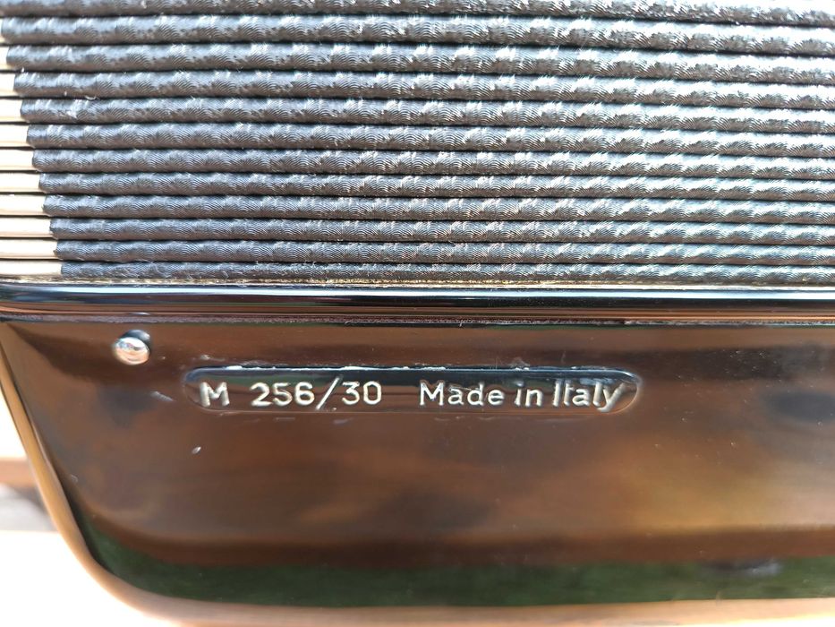 Akordeon Scandalli 120