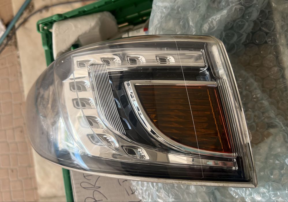 Optica traseira lado esquerdo Mazda 6 de 2010