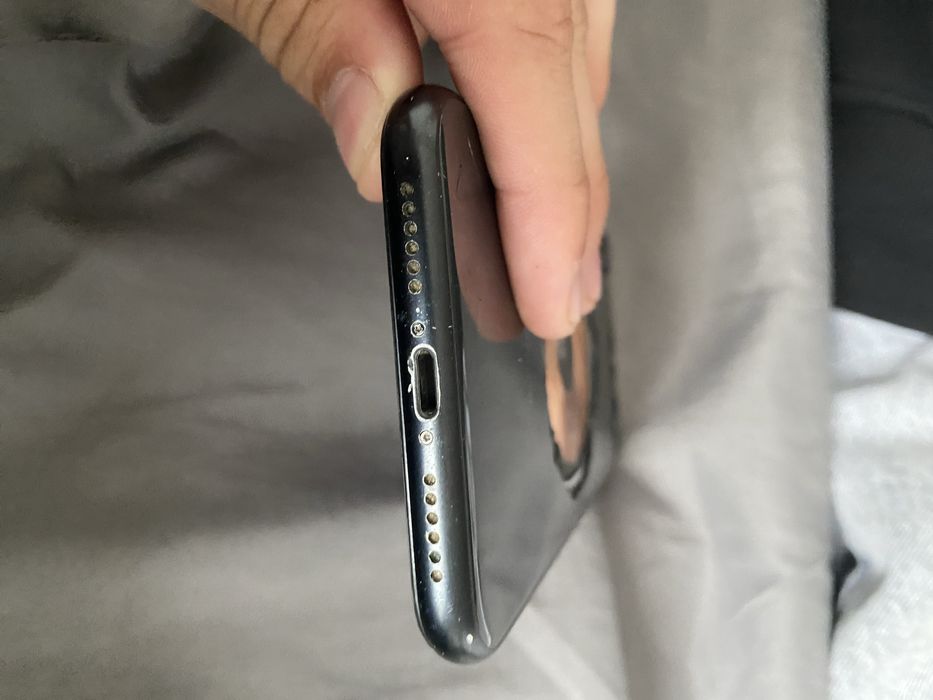 Iphone xr 64gb.