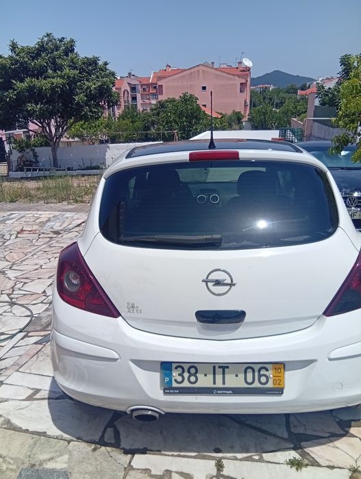 Opel Corsa D Black edition 1.3diesel