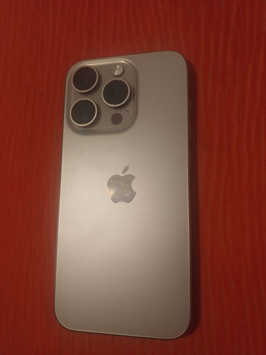 Iphone 15 pro 128 gb