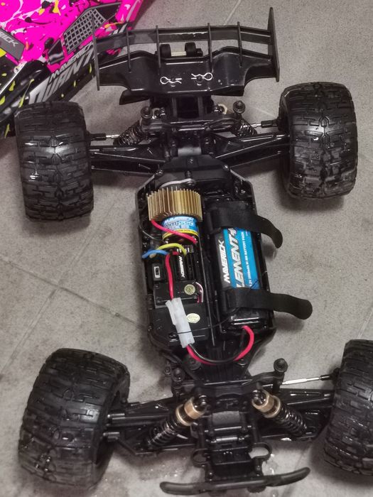 Samochód sterowany na pilota