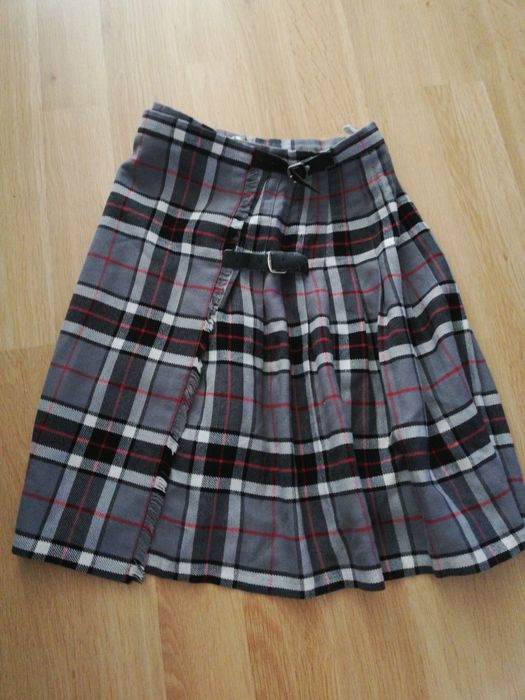 Spódnica w kratkę z wełną  S angielska