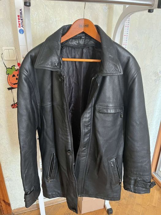 Куртка шкіряна утеплена на чоловіка