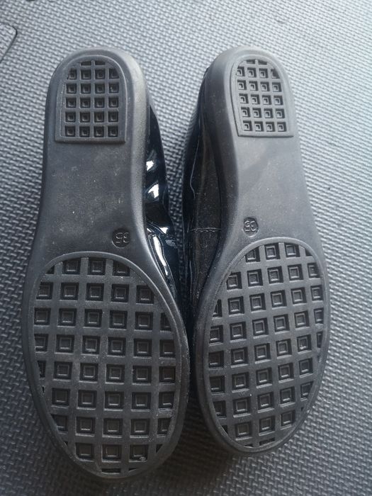 Sapatos senhora / menina hush puppies 35 como novos