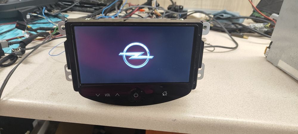 radia Opel corsa e Adam