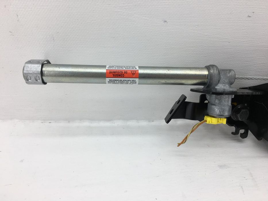 Ремінь безпеки передній правий VOLVO XC60 2008-2013 39813837