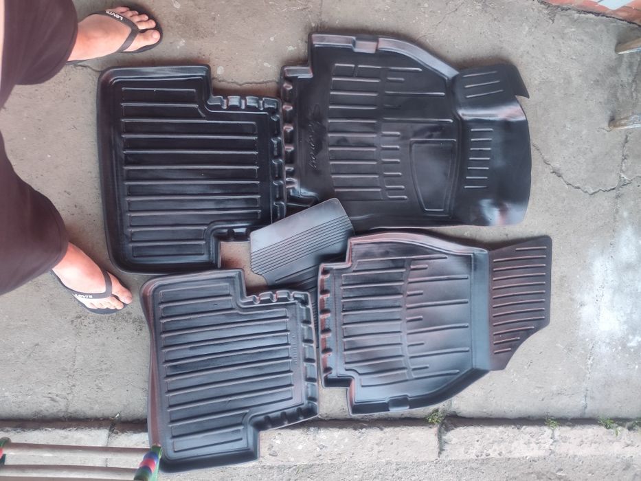 Коврики салону Меган 2