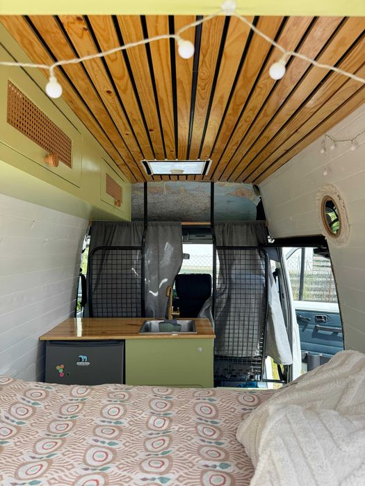 Renault trafic campervan