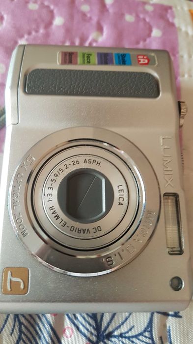 Vendo máquina de fotografia Panasonic
