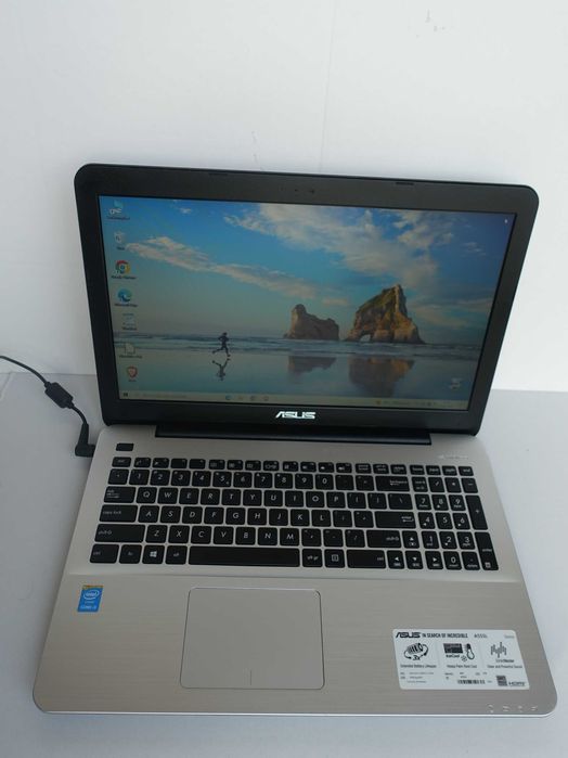 Laptop ASUS A 555L
