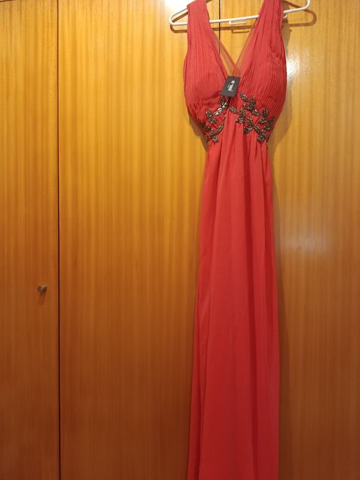 Vestido cerimónia. Novo! Cor salmão escuro.