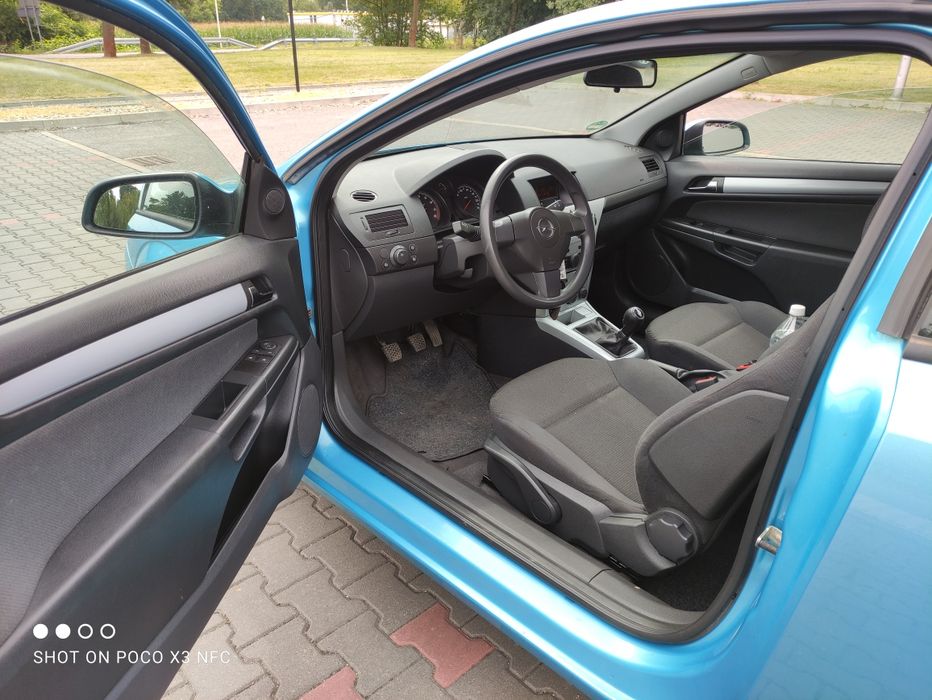 Opel Astra GTC 1.4 Klima 77tys km