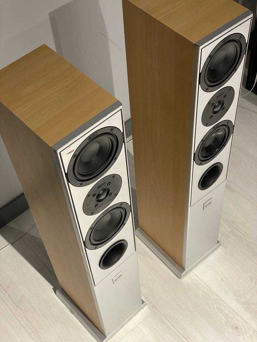 Пара колонок Canton LE-207 (110 Вт)