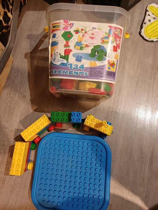 Конструктор лего