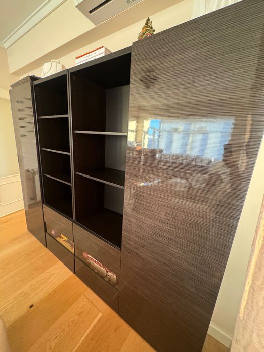 Estante IKEA dupla com portas. Castanho.