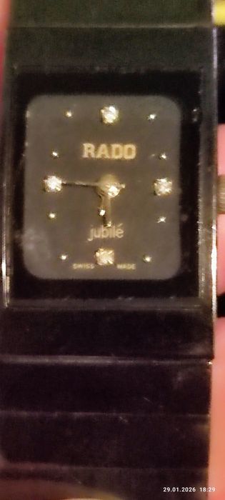 Zegarek czarny z napisem  rado