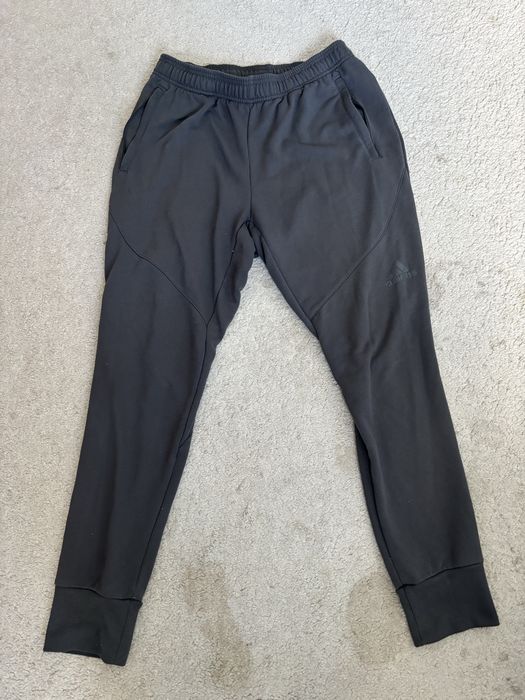 Spodnie dresowe adidas