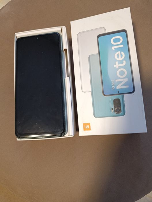 Продам смартфон Redmi Note 10