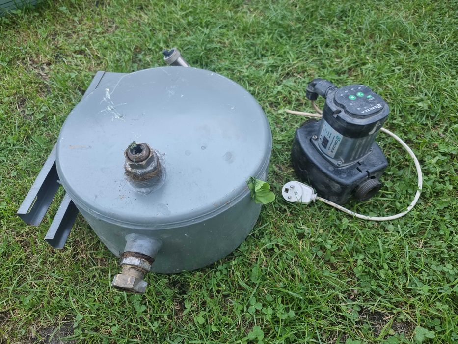 Elektroniczna pompa obiegowa Circula + naczynie wzbiorcze / wyrównawcze CO