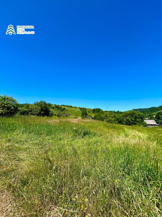 Земельна ділянка в гірському селі